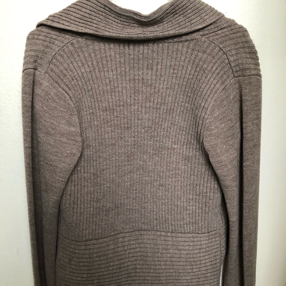 H&M Cardigan - Picture 3 of 3